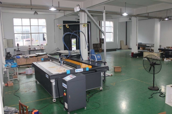 Industrial Hot Melt Glue Gun XY Glue Plotter 200-220℃ Preheating Time 30min