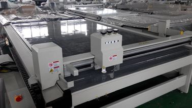 Automatic Drawing Creasing Box Cutting Machine PCI Data Port 32MB Input Cushion Area