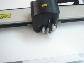Автомат для резки образца ткани мотора шага совместимый с прокладчиком резца костюма КАД